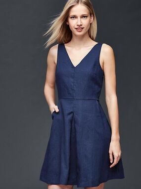 Navy Blue Linen Sleeveless Fit & Flare Knee Dress - Small